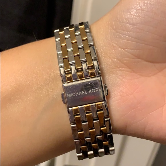 Michael Kors watch - Picture 6 of 7